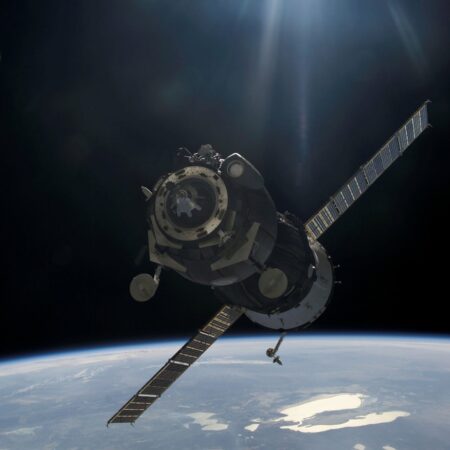 2000 – Jetzt ist die ISS eine bewohnte Raumstation 5 (1)